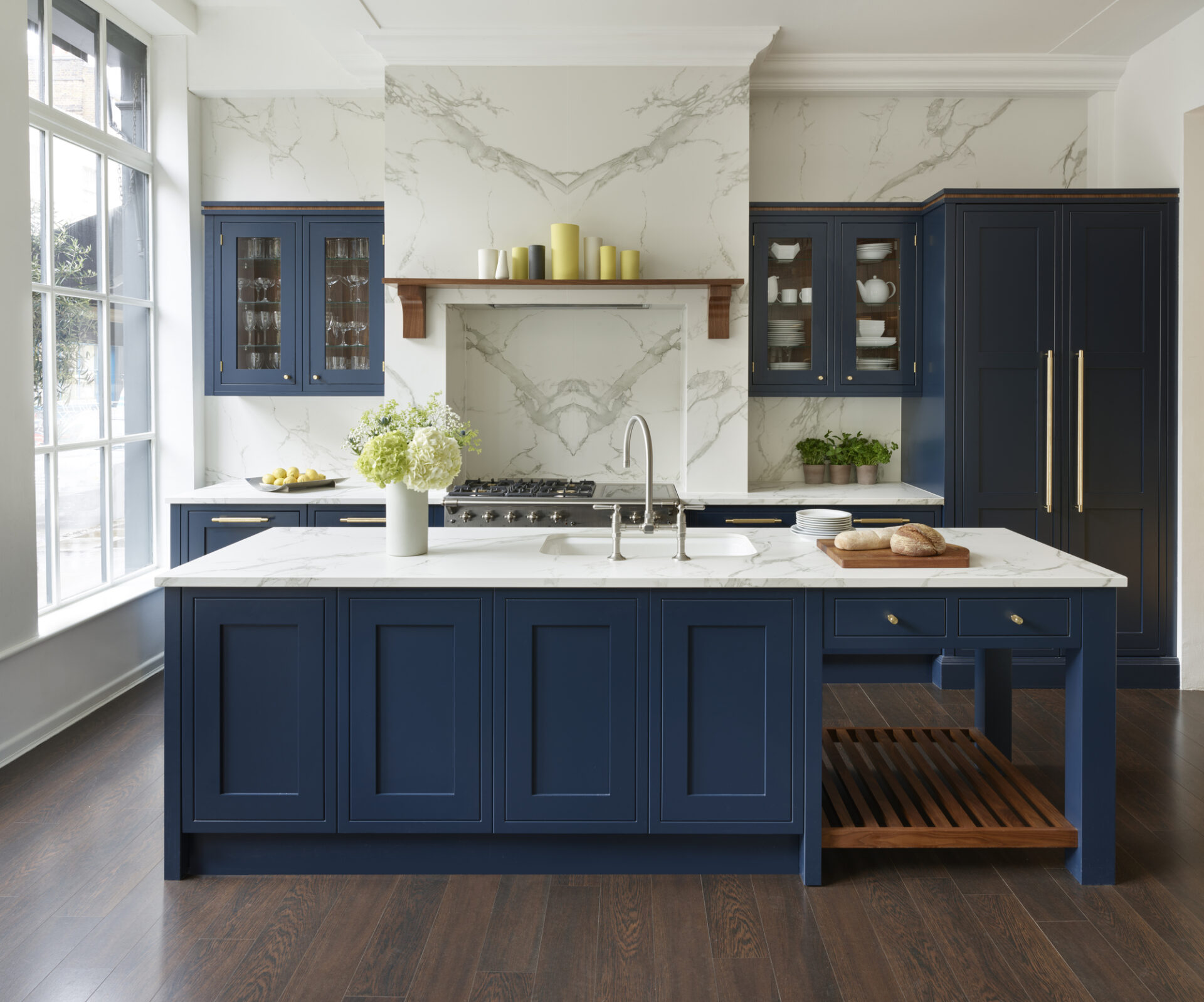 Eridge Road, Crowborough Navy blue Traditional kitchen main image